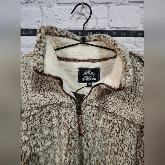 Grizzly Sherpa light tan pullover Size L - Picture 4 of 5